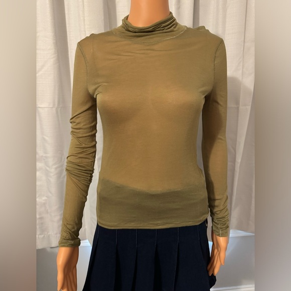 Free People Tops - Cool Free People Intimately size XS olive green semi sheer long sleeve shirt